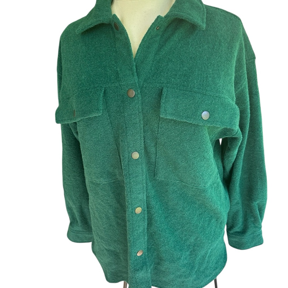 Wild Fable Women’s Green Snap Up Shacket Sz med - Picture 4 of 4